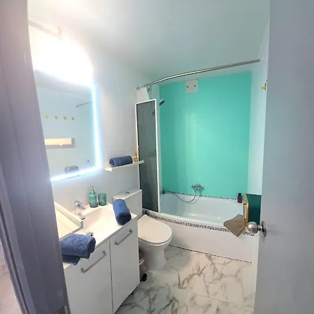 Appartamento Nogalera Skyline Retreat One Bedroom With Balcony And Amazing Sea And Views By Namaste Elite