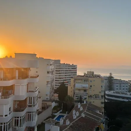 Nogalera Skyline Retreat One Bedroom With Balcony And Amazing Sea And Views By Namaste Elite Lägenhet Torremolinos